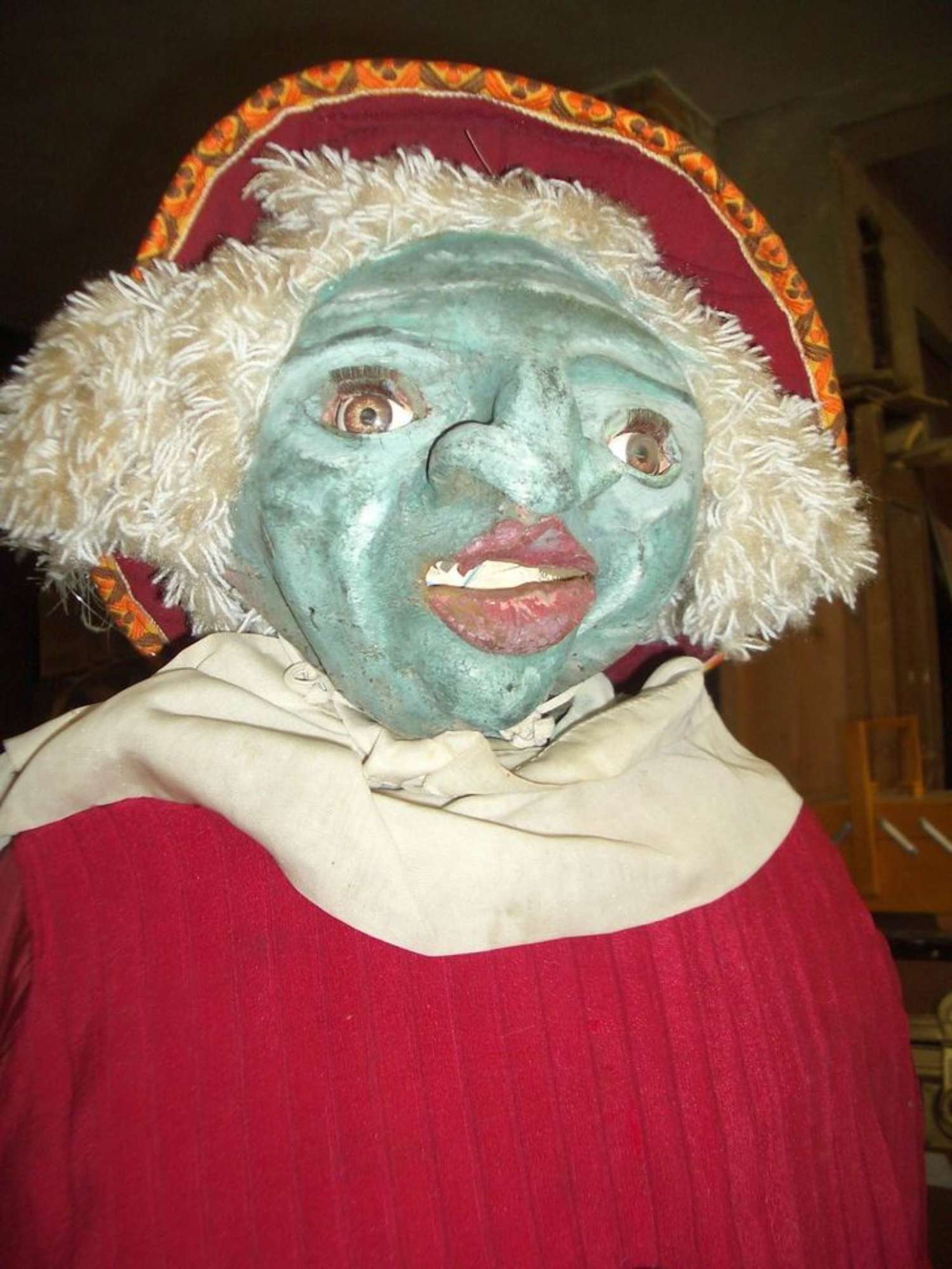 Personaggio 4 prima del restauro